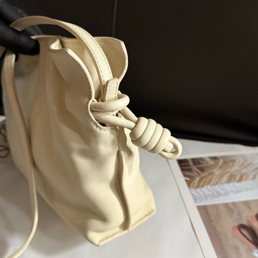 LOEWE羅意威 Flamenco福袋單肩包斜挎包手拿包 米白色-3