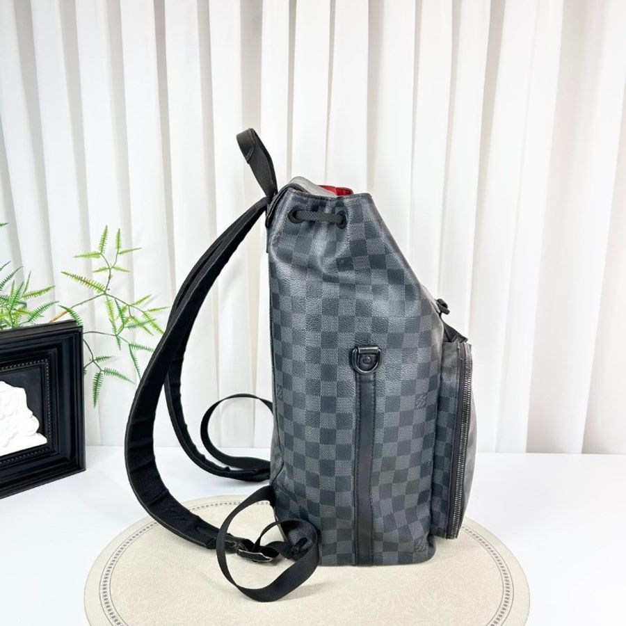 LV/路易威登 utility 經典棋盤格抽繩系帶設計-4