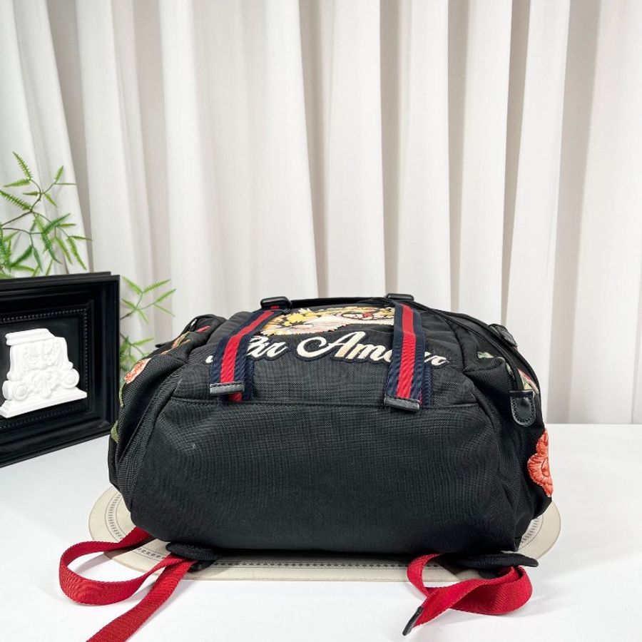 GUCCI古馳 帆布刺繡雙肩包 黑色帆布配老虎刺繡圖案 金色虎頭logo-2