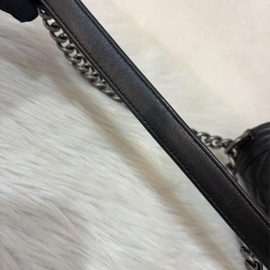 CHANEL A67086 COCO BOY 25 黑色 牛皮 菱格紋 銀鍊 斜背包肩背包男孩包口蓋包-49