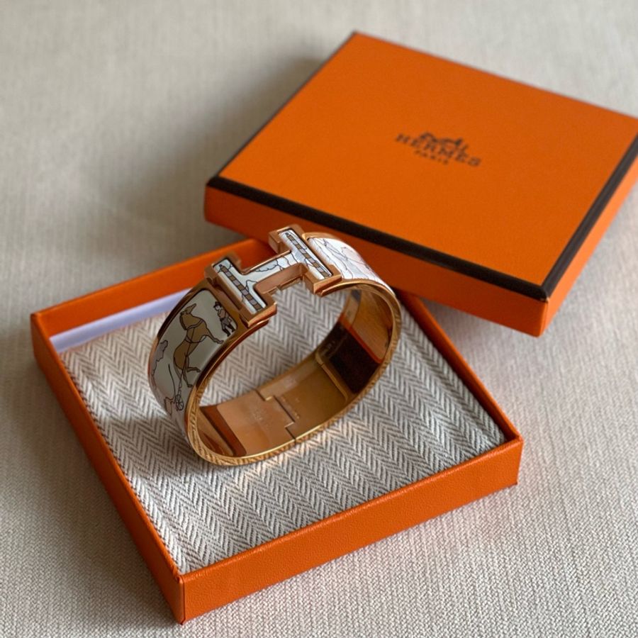全新 現貨 🍊Hermes 女裝 Clic H Clac Bracelet 手觸 手鈪 PM 💍 Cosmographia Universalis (limited)-0