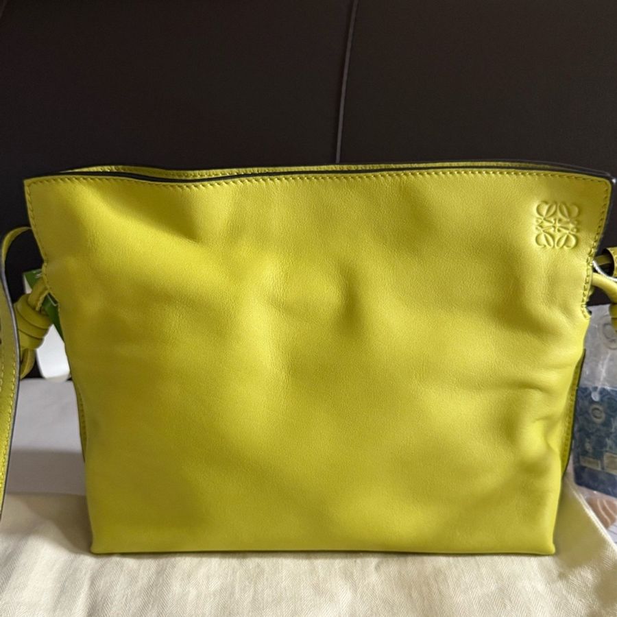 99新 LOEWE羅意威  檸檬黃Flamenco 福袋手拿單肩斜挎包 有肩帶可以拆卸-0