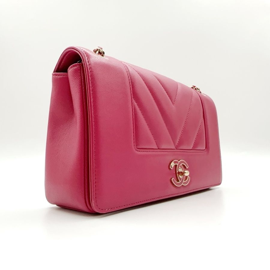Chanel 香奈兒紅色琺瑯扣cf口蓋包 尺寸：25*14cm98新-3