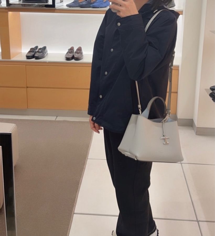 TOD’S TODS T Timeless 系列荔枝紋牛皮金屬字母LOGO 手提斜背包小款-3