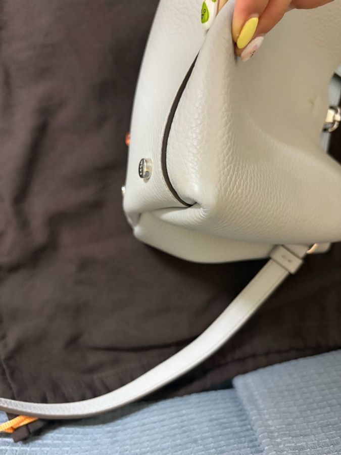 TOD’S TODS T Timeless 系列荔枝紋牛皮金屬字母LOGO 手提斜背包小款-8