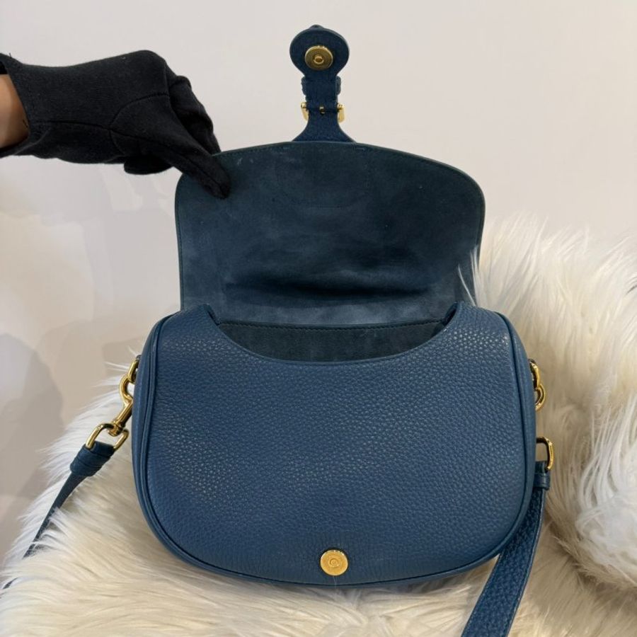 Dior Medium Bobby Bag 藍色側背-2