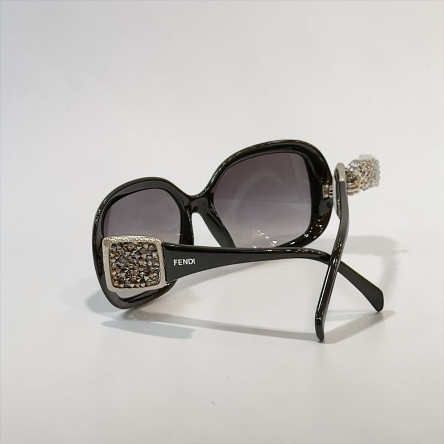 莉亞精品♡ Fendi 方鑽墨鏡 二手美品-1