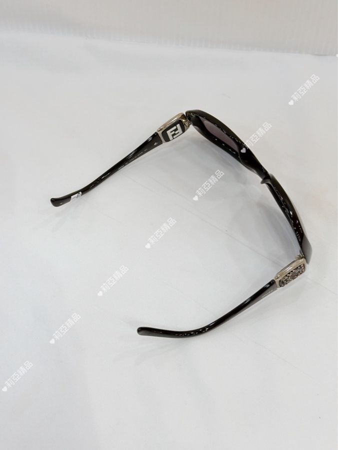 莉亞精品♡ Fendi 方鑽墨鏡 二手美品-7
