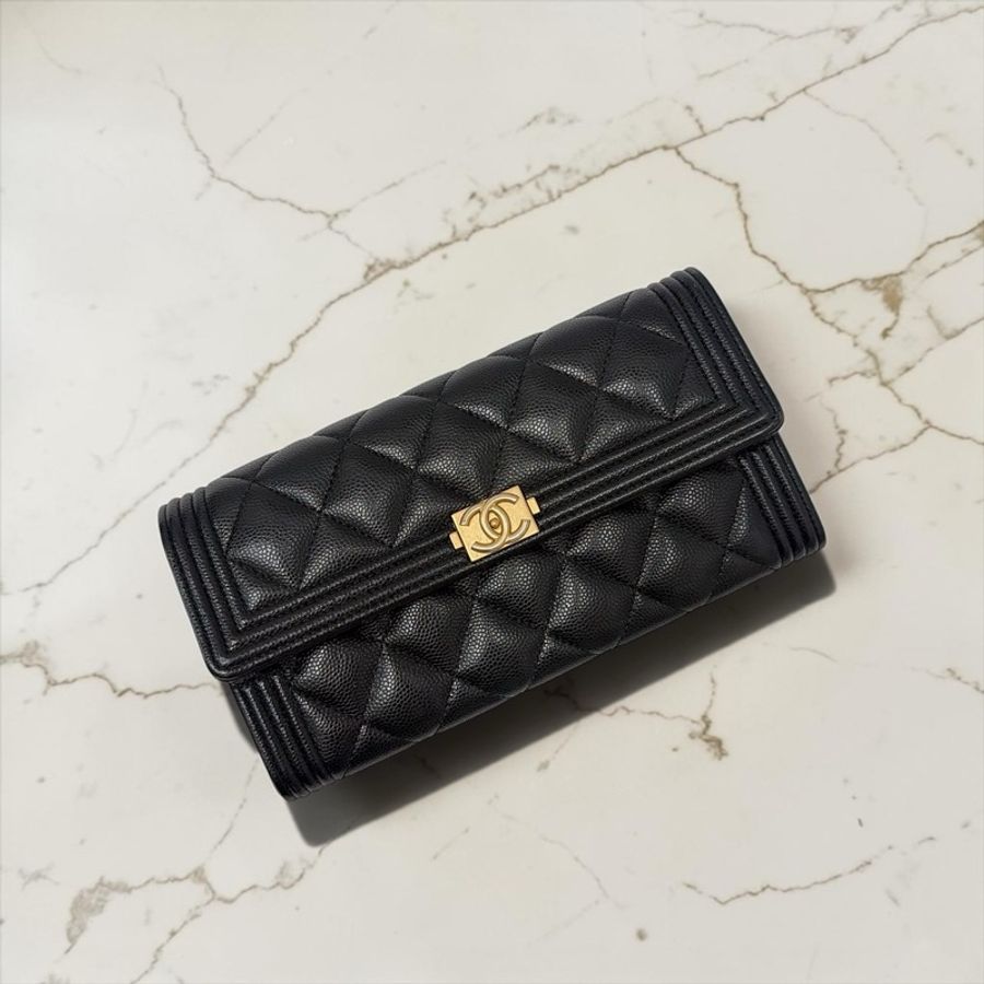 莉亞精品♡ Chanel A80286 Boy長夾二手美包-0