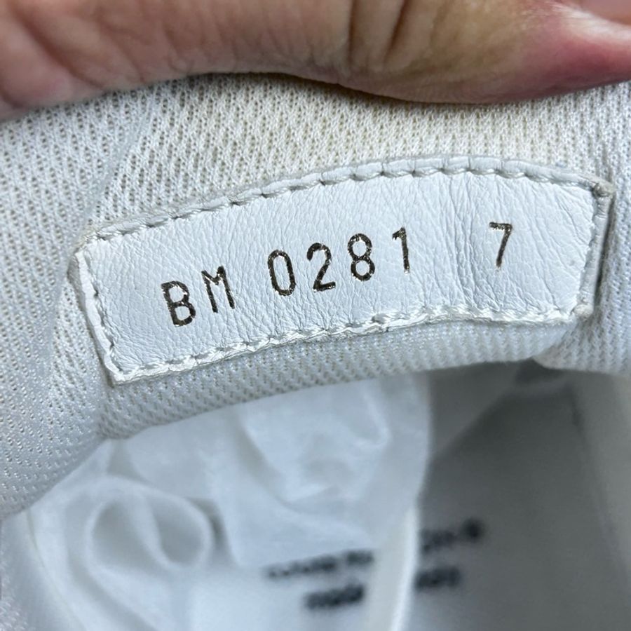 Louis Vuitton 路易威登 LV nigo鸭子 白色Trainer 休闲鞋/41碼-6