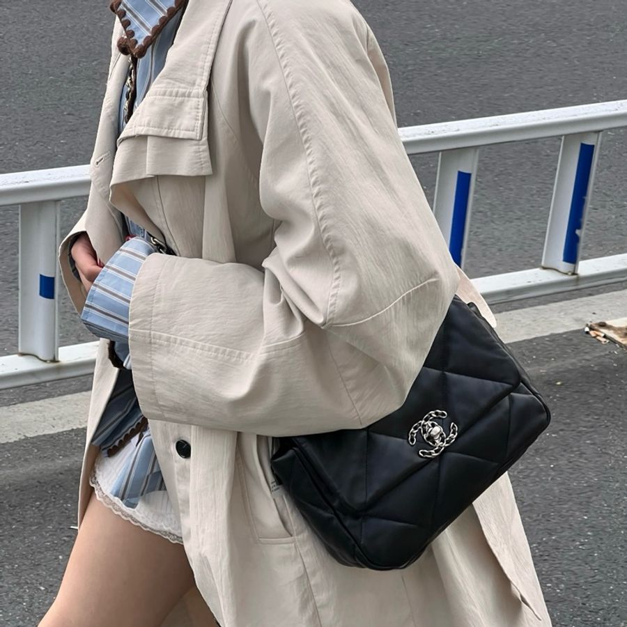 Chanel香奈兒19bag小號 黑銀羊皮鏈條手提包單肩包斜挎包芯片款-0