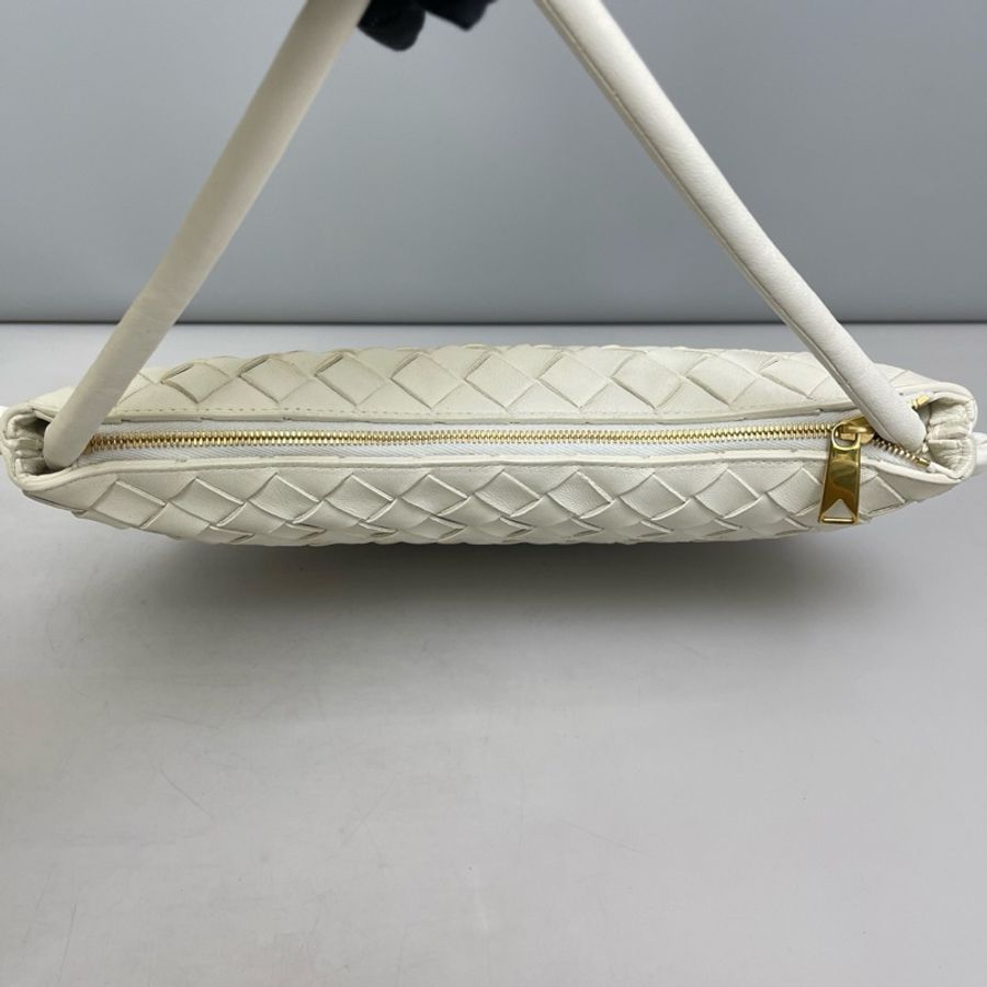 BV Bottega Veneta Turn 全皮針織金球包-5