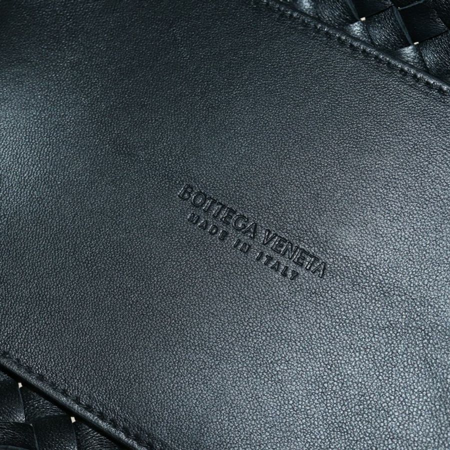 【日本直送】BOTTEGA VENETA INTRECCIATO 迷你 Cabas 手提包，黑色金色皮革，正品 am11875SM-11