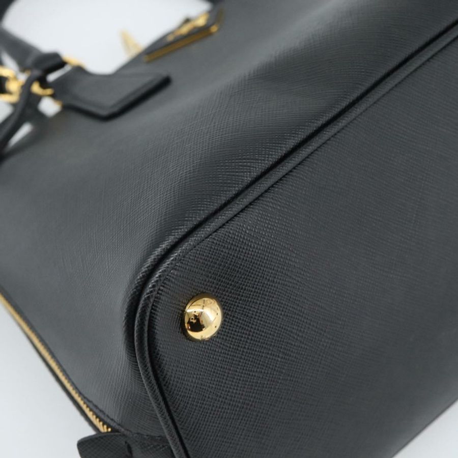 【日本直送】PRADA 手提包 Saffiano 皮革 2way 黑色金色 Auth 185952SAM-16