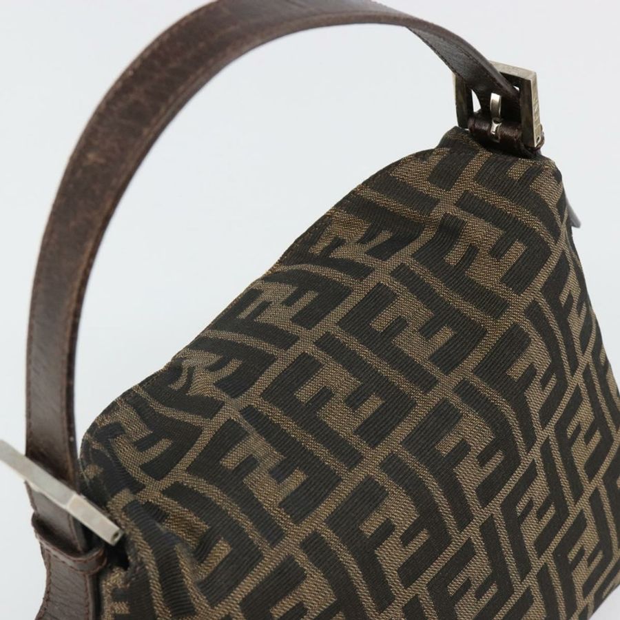 【日本直送】FENDI Zucca帆布Mamma Baguette單肩包 黑色棕色 正品 186886V-5