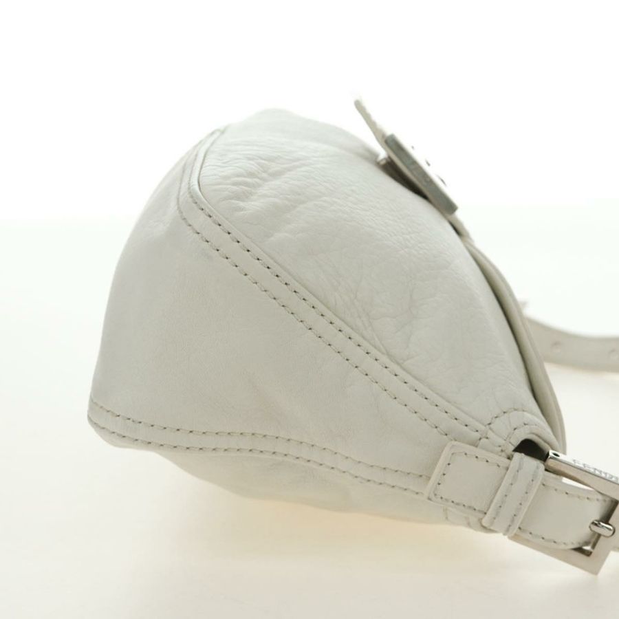 【日本直送】FENDI Mamma Baguette 單肩包 皮革 白色 銀色 正品 yk20508SAM-3