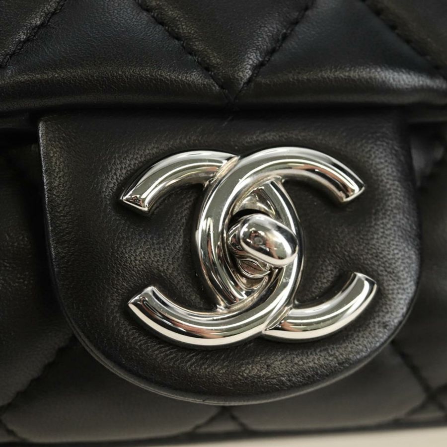【日本直送】香奈兒 (CHANEL) Matelasse Cocorain 羊皮手袋，含雨具，CC 認證標誌，貨號 yk20533SAM-18