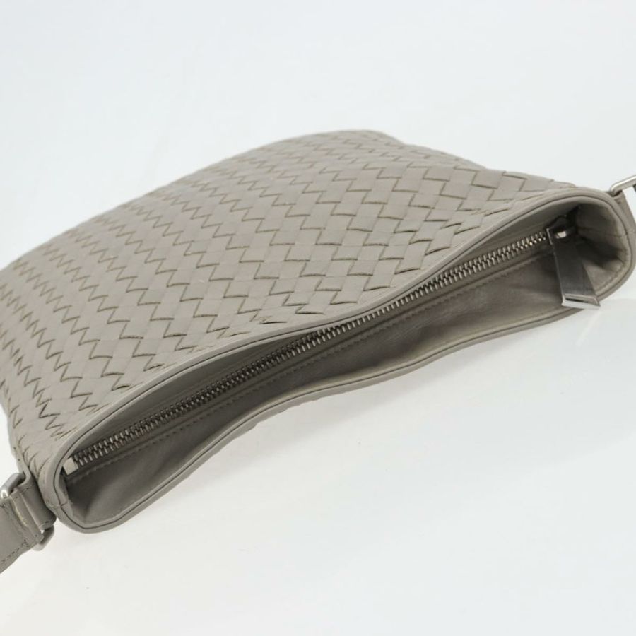 【日本直送】BOTTEGA VENETA INTRECCIATO 單肩包 皮革 灰色 銀色 正品 mr2576A-5