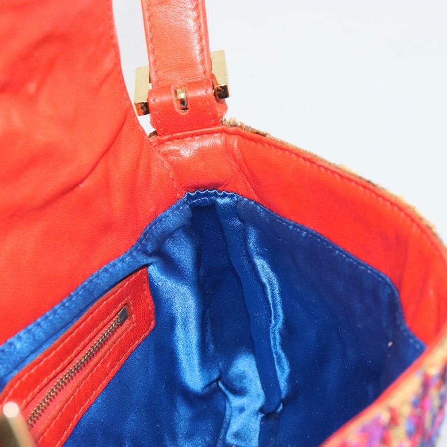【日本直送】FENDI Mamma Baguette 肩背包 帆布 多色 金色 正品 187450SM-22