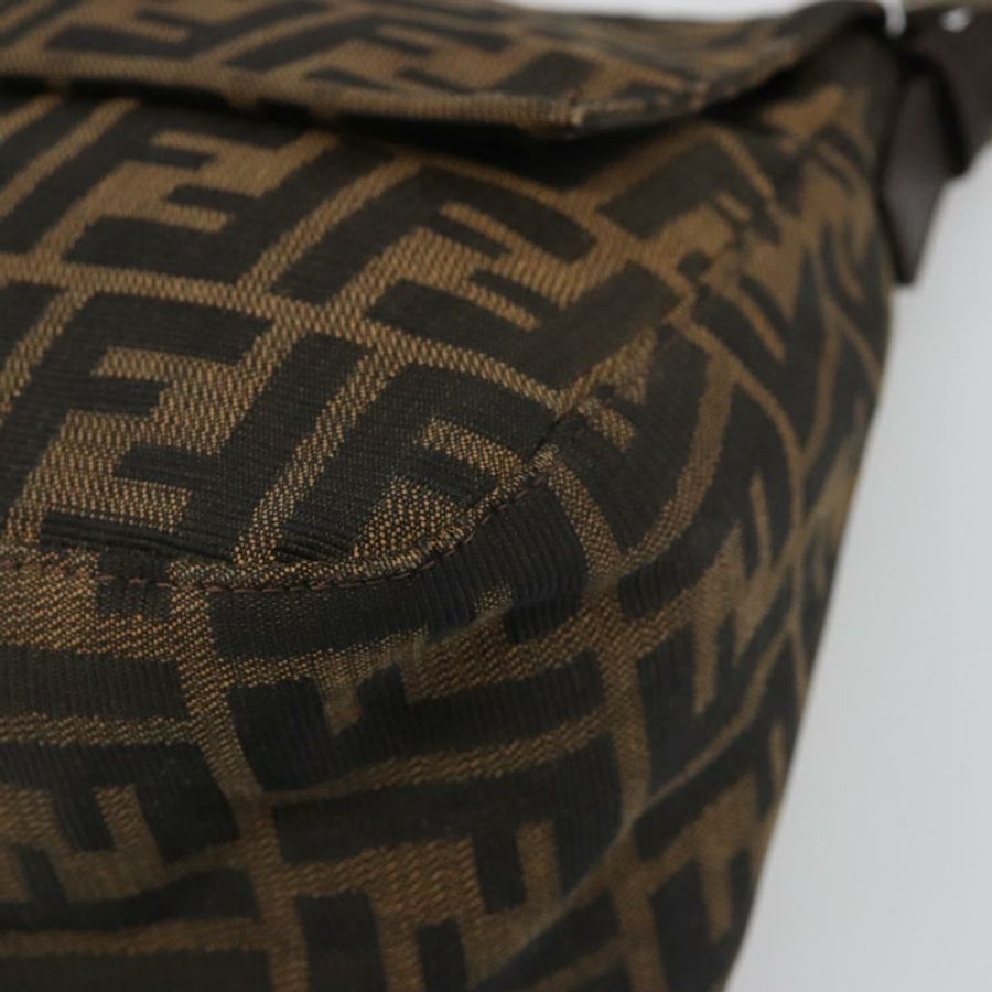 【日本直送】FENDI Zucca帆布Mamma Baguette單肩包 黑色 銀色 棕色 正品 187420V-13