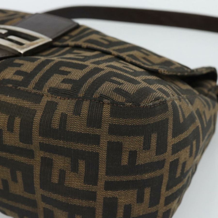 【日本直送】FENDI Zucca帆布Mamma Baguette單肩包 黑色 銀色 棕色 正品 186462V-13