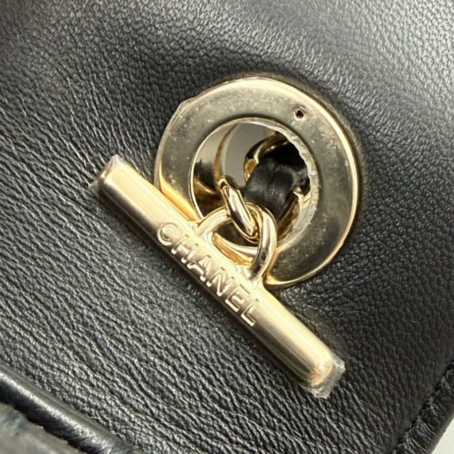 CHANEL - 黑色羊皮金釦Trendycc手提側背包A92236-25