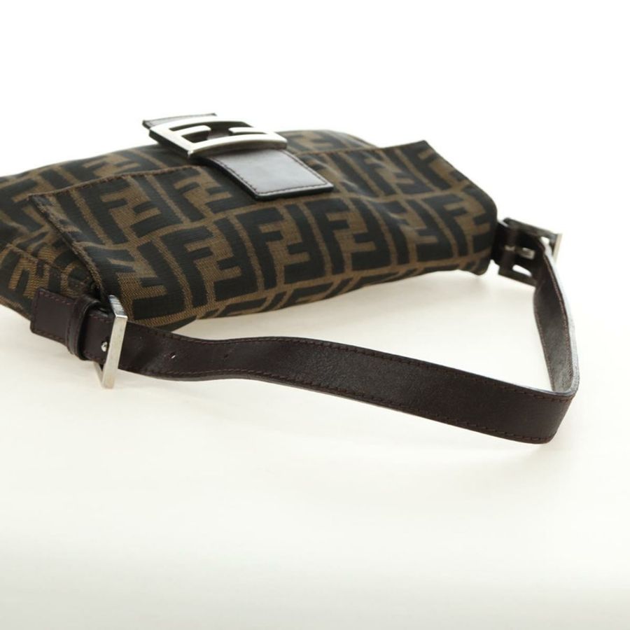 【日本直送】FENDI Zucca帆布Mamma Baguette單肩包 黑色棕色 正品 188763SAM-6