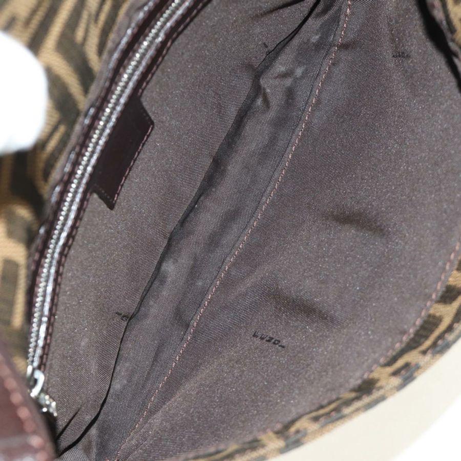 【日本直送】FENDI Zucca帆布Mamma Baguette單肩包 黑色棕色 正品 188763SAM-9