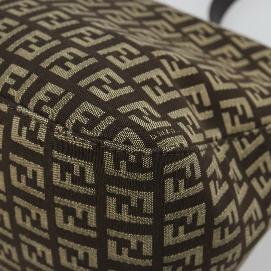 【日本直送】FENDI Zucchino帆布Mamma Baguette單肩包 黑色 正品 186465V-16