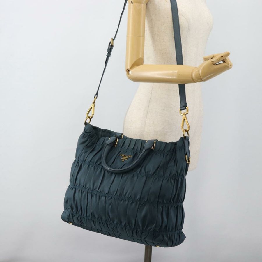 【日本直送】PRADA 尼龍雙肩包，綠色/金色，正品編號 186425V-25