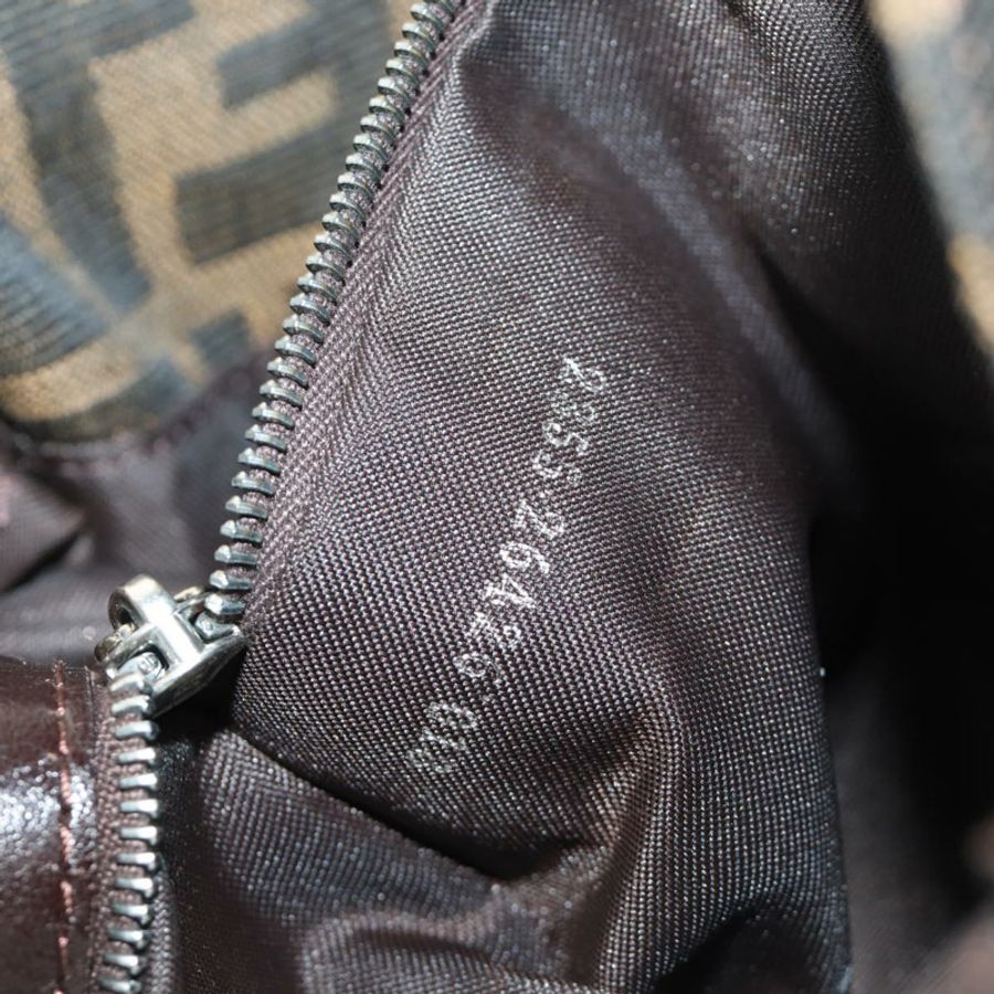 【日本直送】FENDI Zucca帆布Mamma Baguette單肩包 黑色棕色 正品 186463V-10