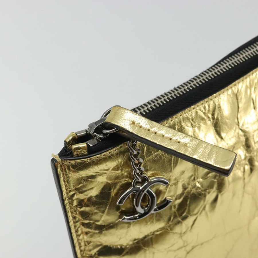 【日本直送】香奈兒 (CHANEL) 手拿包，皮革材質，金色，銀色雙C標誌，正品 BA13613SAM-8
