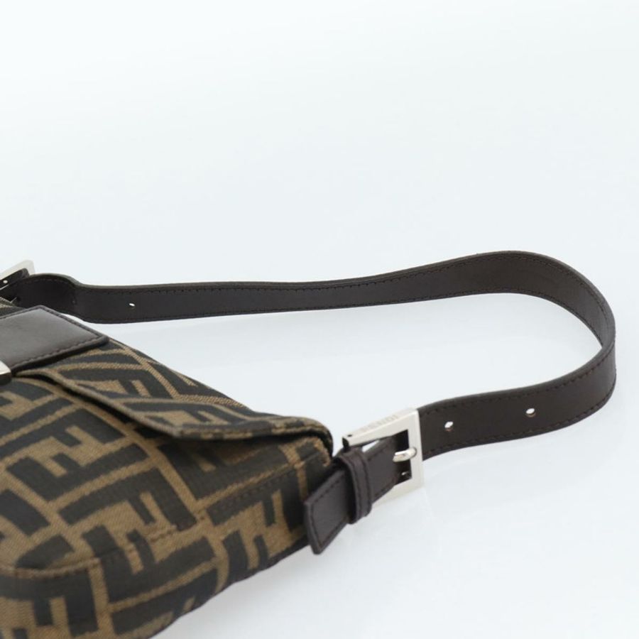 【日本直送】FENDI Zucca帆布Mamma Baguette單肩包 黑色棕色 正品 187283V-7