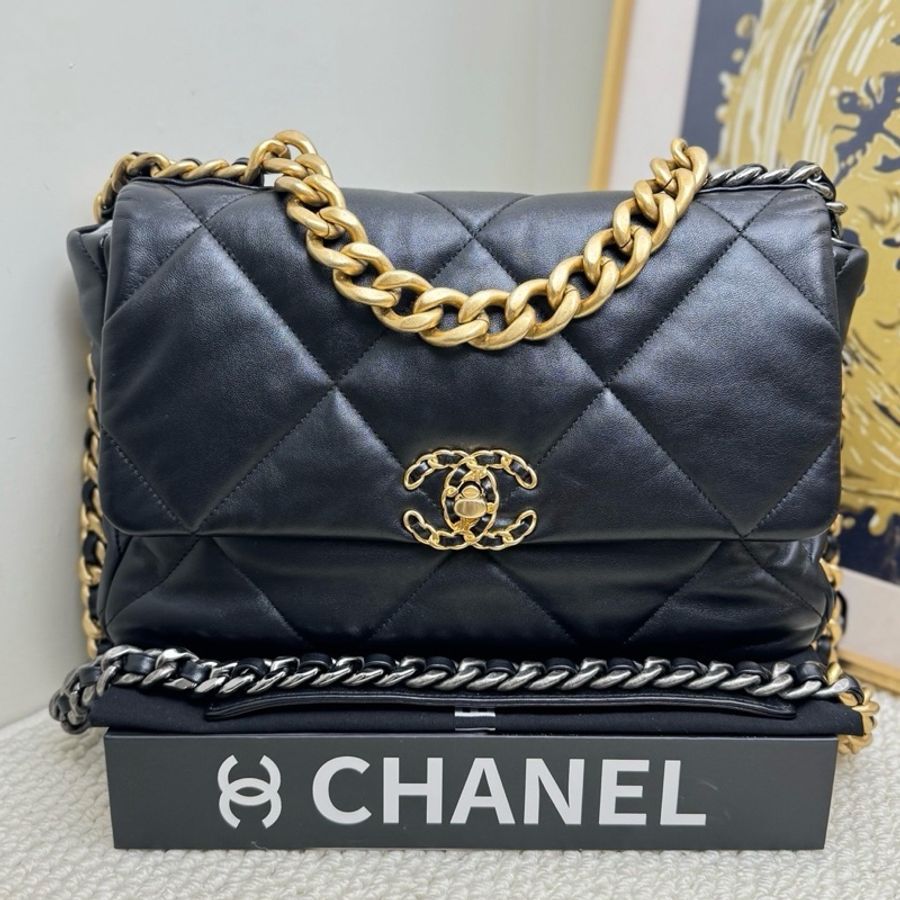 香奈兒/Chanel 19bag 黑色羊皮金扣中號 芯片款 底長30cm-0