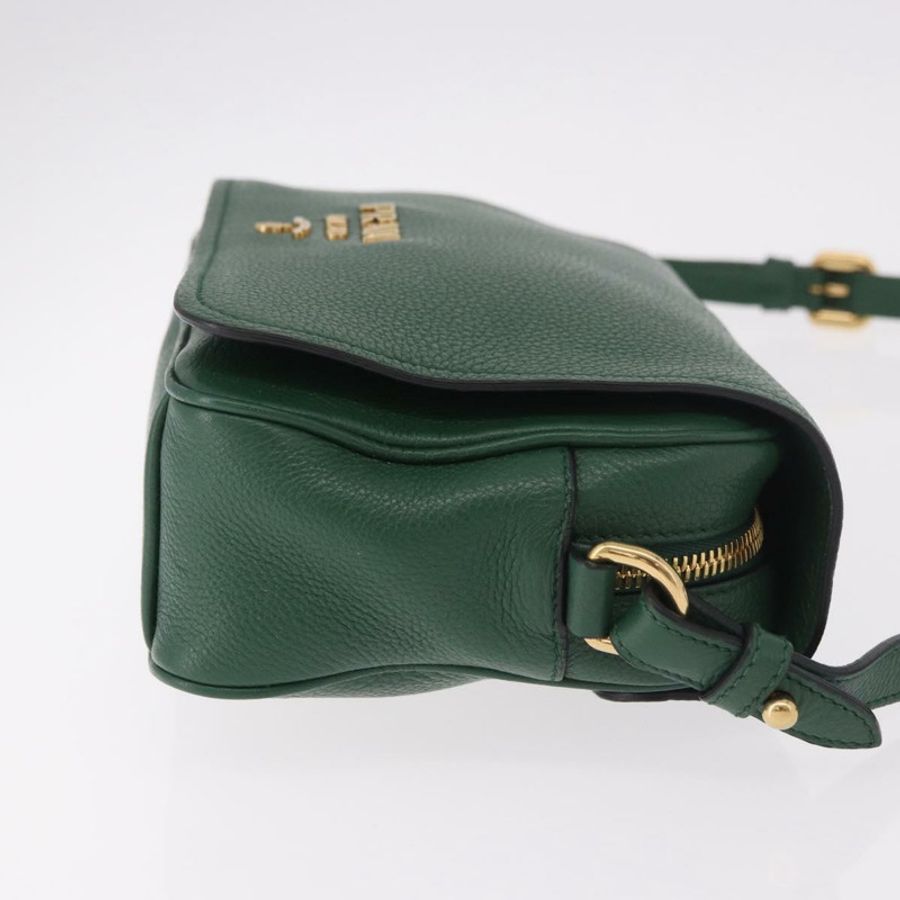 【日本直送】PRADA 綠色金色皮革肩背包，正品編號 189320SAM-2