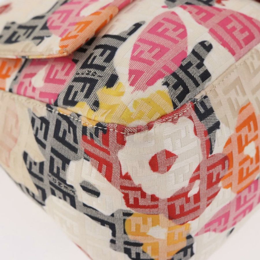 【日本直送】FENDI Mamma Baguette Zucchino 帆布肩背包 多色 金色 正品 188917SAM-13