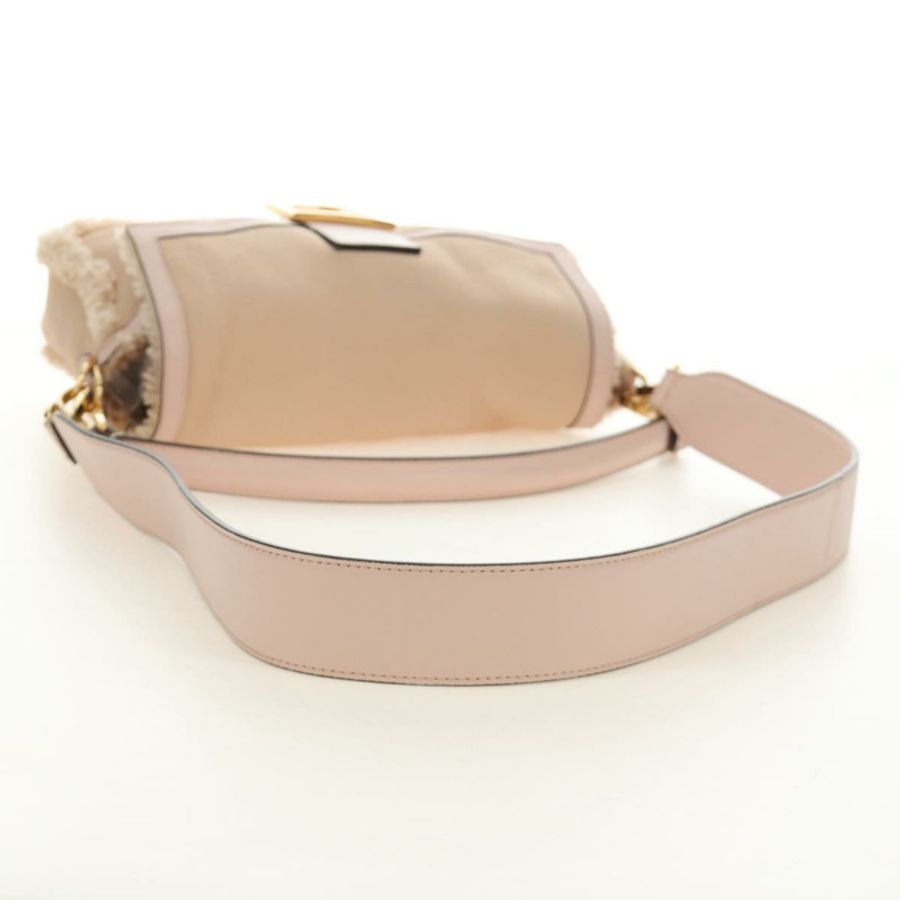 【日本直送】FENDI Mamma Baguette 肩背包 Mouton 米色 金色 正品 187191SAV-7