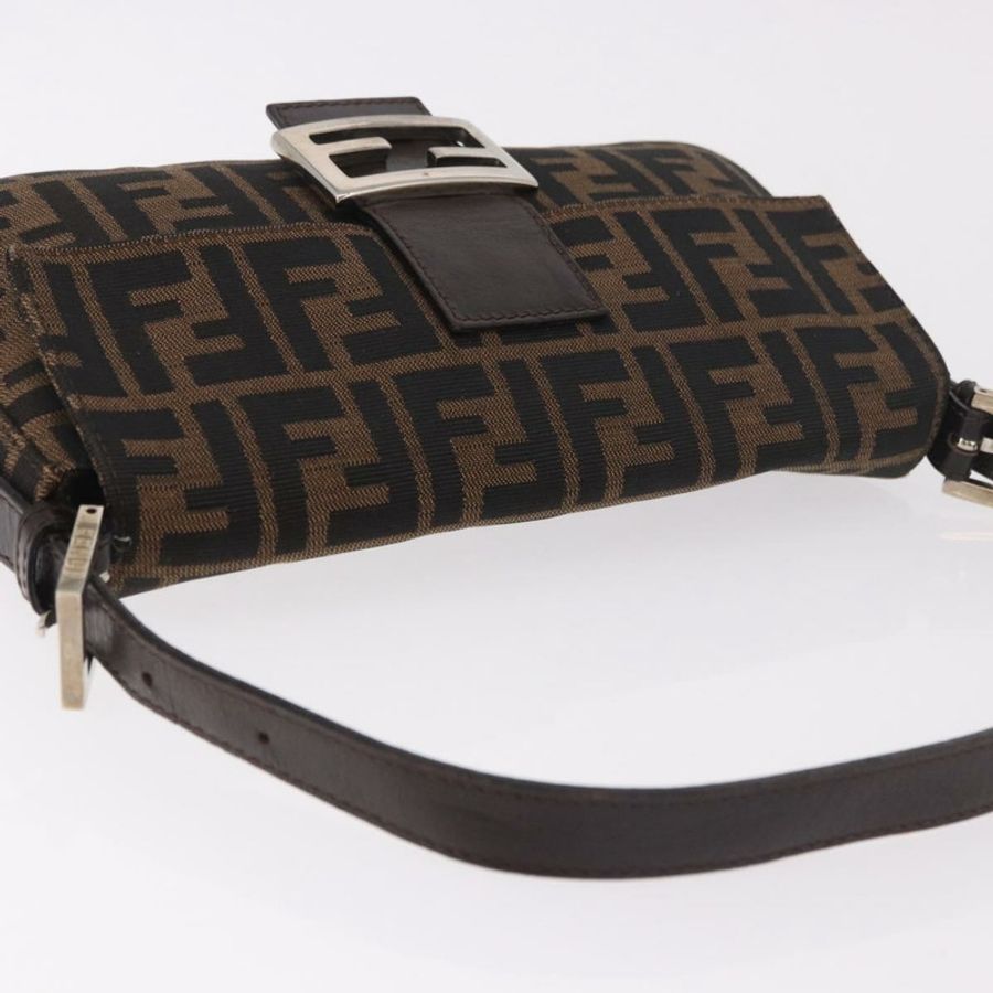 【日本直送】FENDI Zucca帆布Mamma Baguette單肩包 黑色棕色 正品 189064V-5