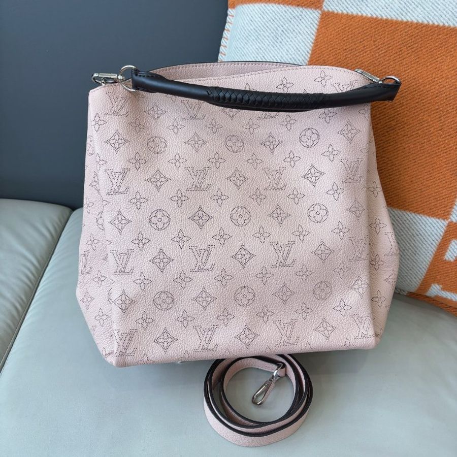 閒置新 路易威登/Louis Vuitton 櫻花粉全皮鏤空Babylone Chain月光女神-0