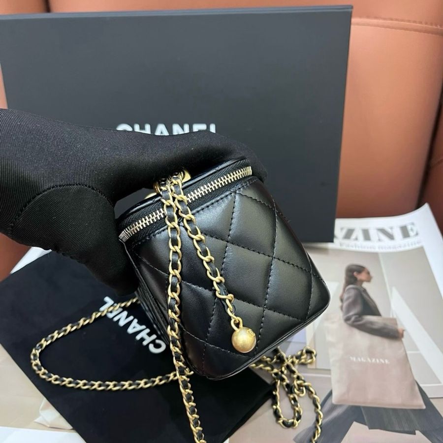 🧡芯片款Chanel香奈兒 黑金雙金珠金球長盒子化妝包斜背包-2