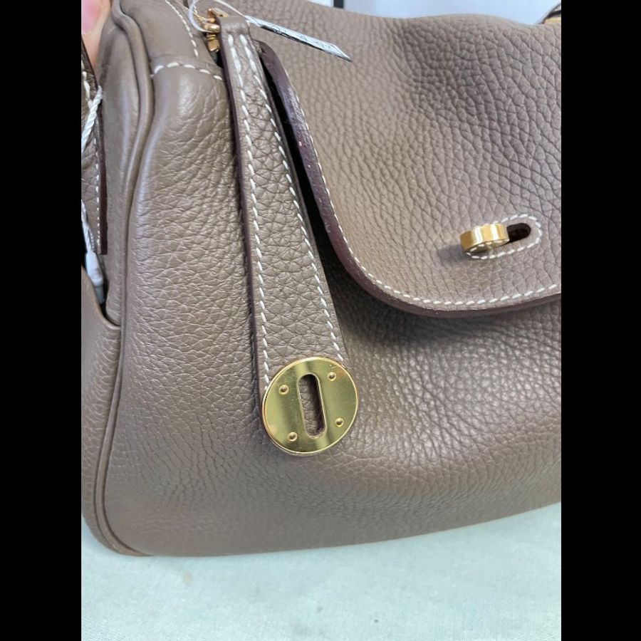 Hermes Lindy 26 
Etoupe x ghw-9