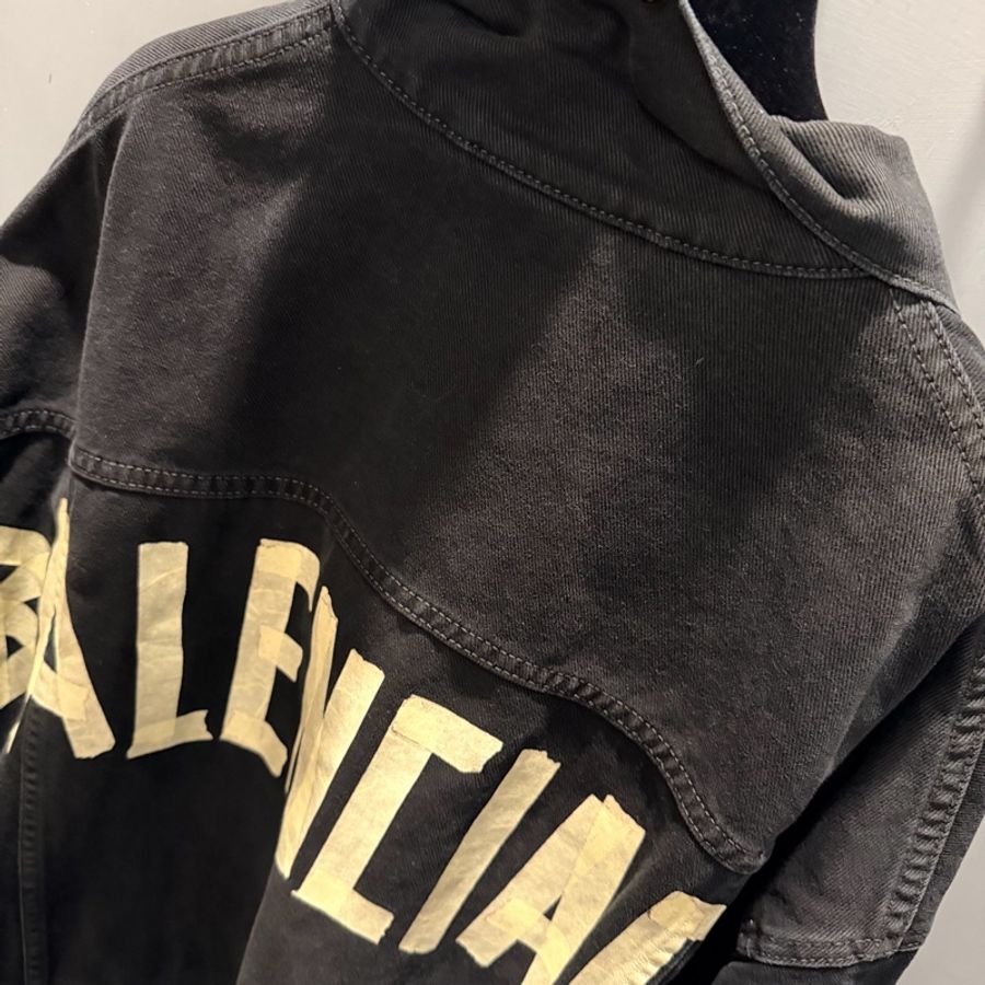 台灣專櫃 Balenciaga 巴黎世家 特殊款 膠帶 牛仔外套 L-15