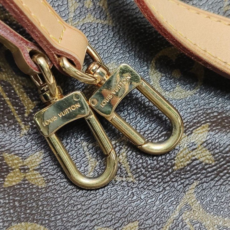 Louis Vuitton (LV) Palermo派拉蒙小號植鞣革Monogram印花褶襉單肩包-14