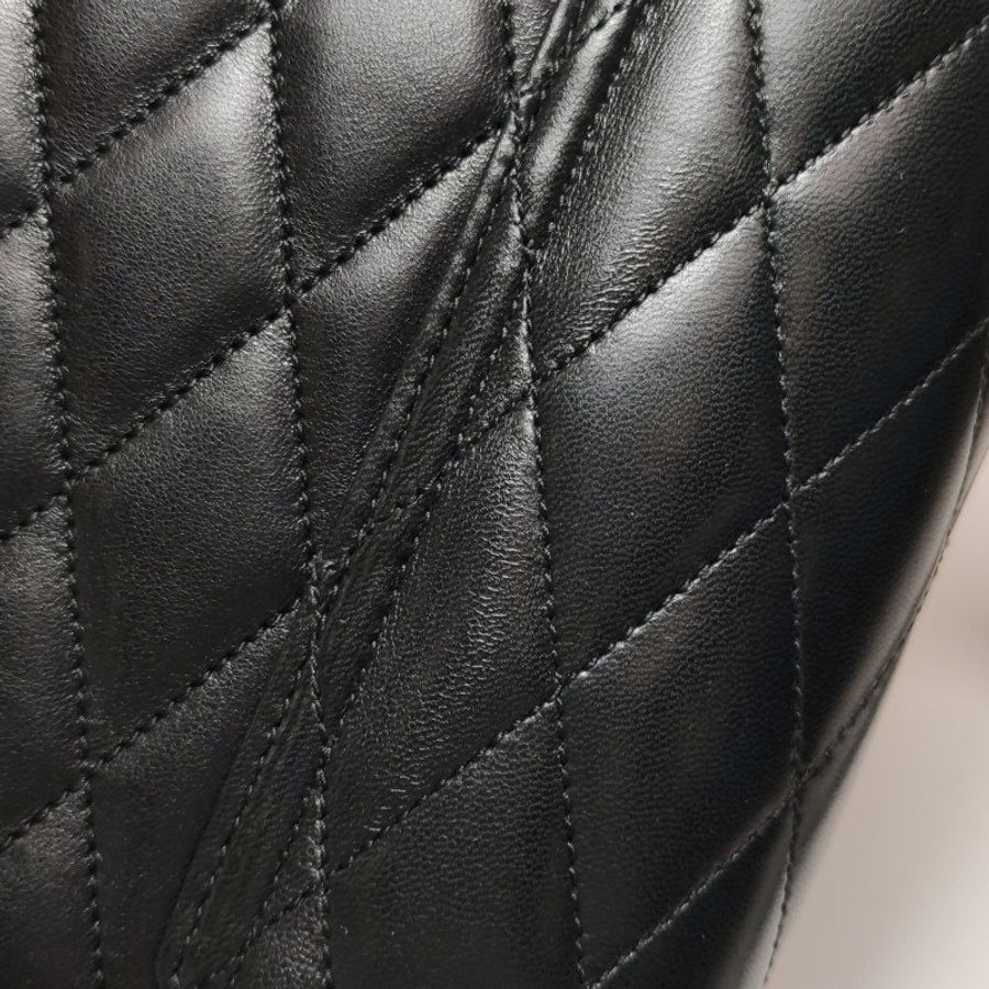 Saint Laurent June羊皮純色菱格絎縫YSL標誌斜背包-15