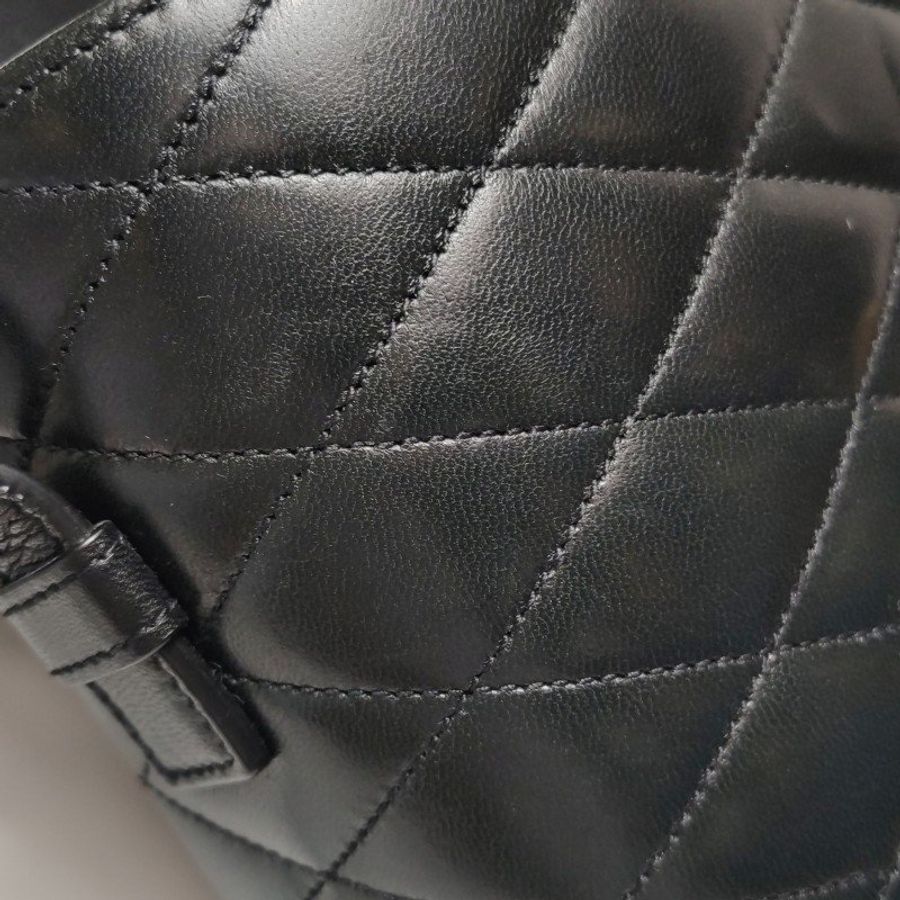 Saint Laurent June羊皮純色菱格絎縫YSL標誌斜背包-18