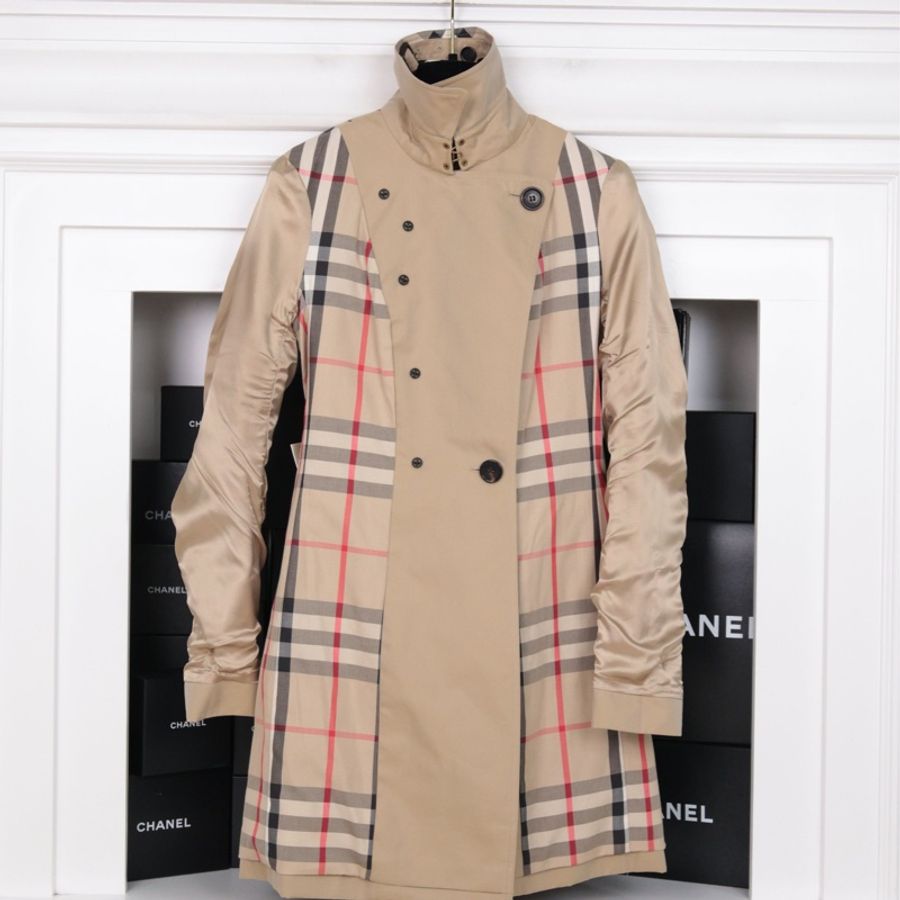 Burberry卡其色双排扣收腰两口袋风衣外套-6
