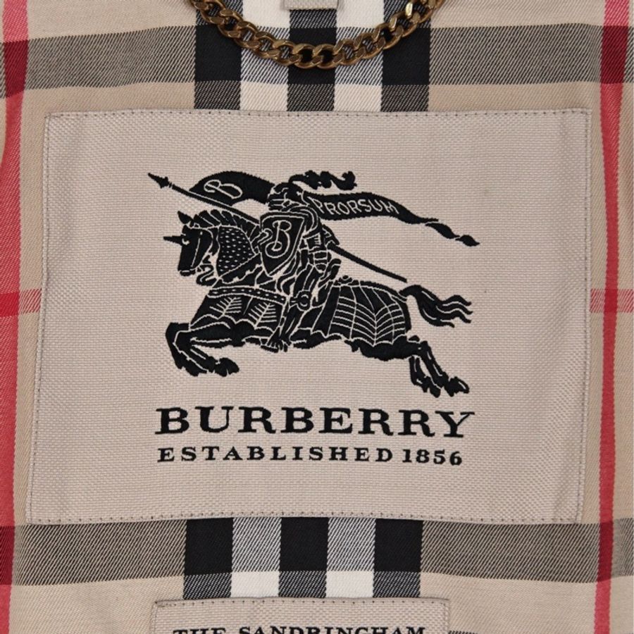 Burberry卡其色双排扣收腰两口袋风衣外套-11