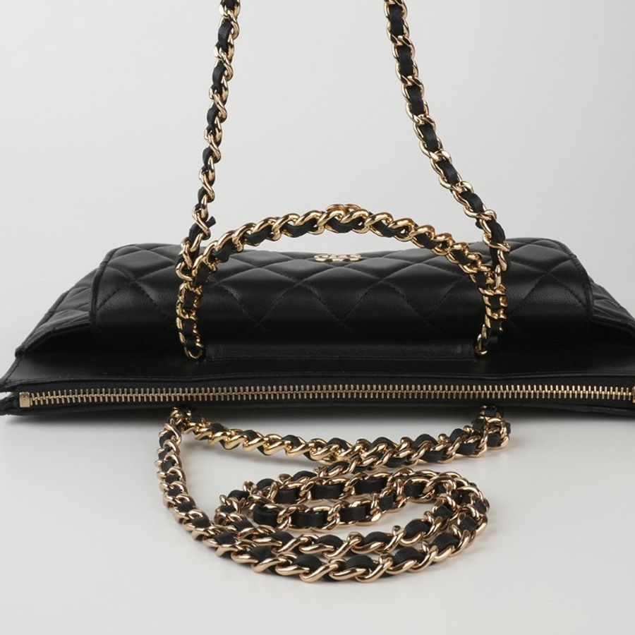 CHANEL 香奈兒 23B Chain Handle Clutch 黑色 金釦 Lambskin 羊皮｜肩背包 手拿包 鏈帶包｜皮穿鏈 手柄包 經典黑金 收藏款｜KÉSH 凱仕精品-12