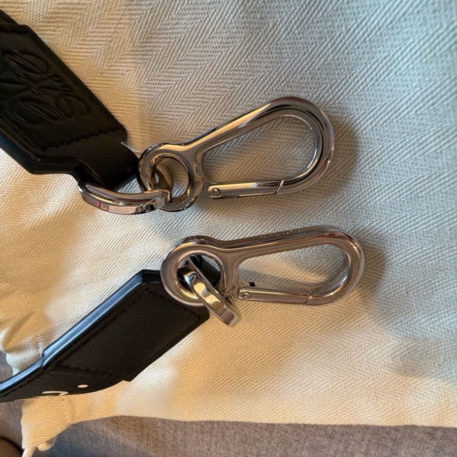 Loewe背帶-12