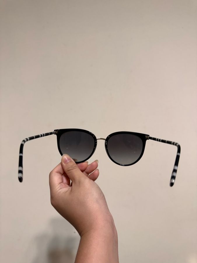 Burberry 太陽眼鏡-1